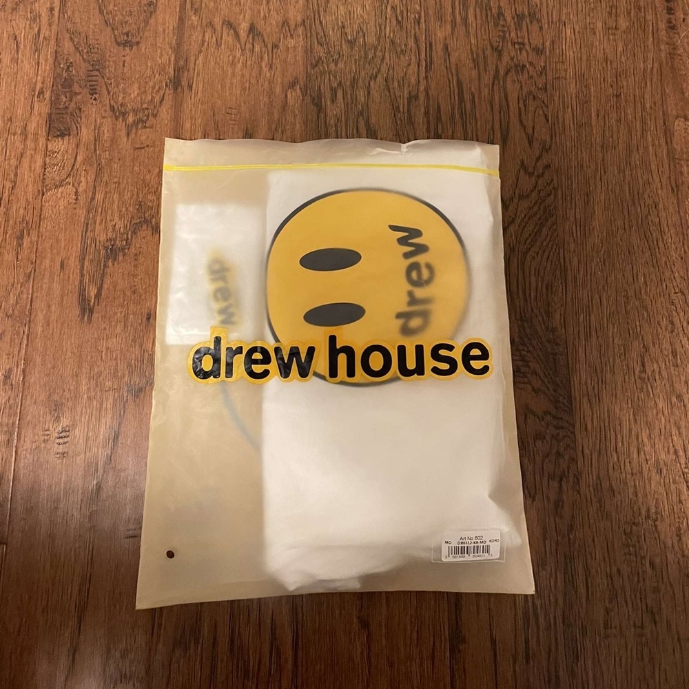 Drew shirt cream colour used but looks good